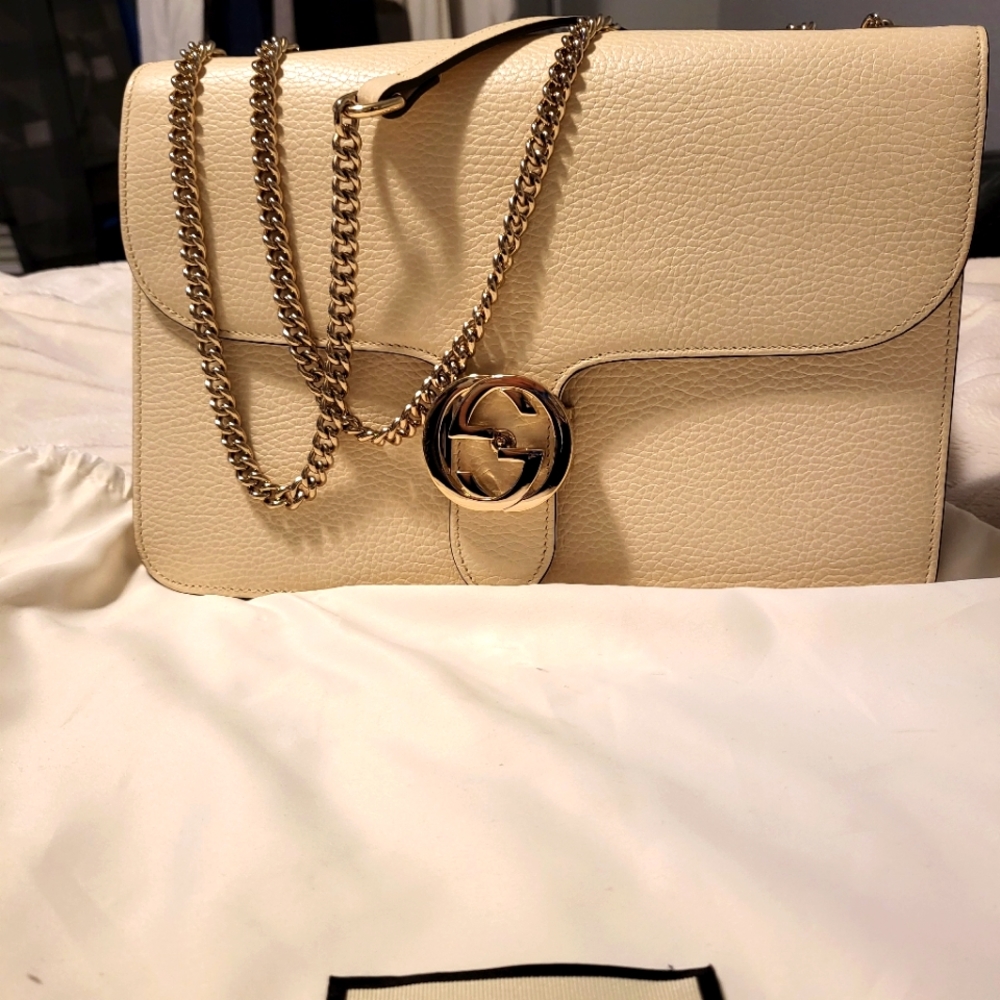 **SOLD**Authentic Gucci Shoulder Bag